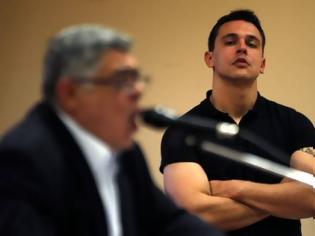 Φωτογραφία για Χρυσή Αυγή: Αερολογεί ο Αντ. Σαμαράς