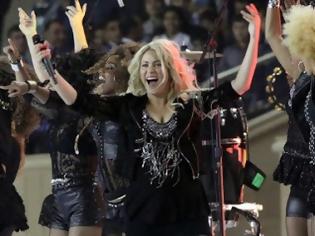Φωτογραφία για Η Shakira τα έδωσε όλα στο χορό με την κοιλιά… τούρλα!ΔΕΙΤΕ φώτο