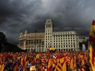 Φωτογραφία για Βαρκελώνη: Απειλές προς Μαδρίτη για το καταλανικό ζήτημα