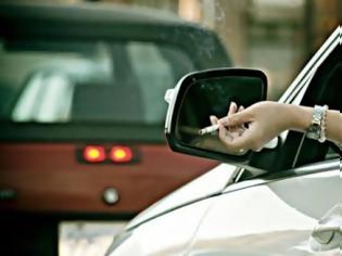 Φωτογραφία για Το κάπνισμα στο αυτοκίνητο ρυπαίνει περισσότερο