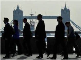 Φωτογραφία για Μειώθηκε η ανεργία στη Βρετανία για το Σεπτέμβριο