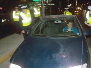Φωτογραφία για Μυτιλήνη: Μεθυσμένος οδηγός παρέσυρε ότι βρήκε μπροστά του