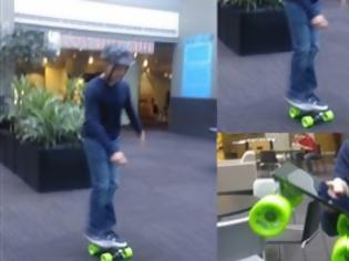 Φωτογραφία για Skateboard επάνω στο Microsoft Surface!