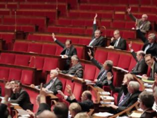 Φωτογραφία για Υπερψηφίστηκε ο φόρος των πλουσίων στο Γαλλικό Κοινοβούλιο