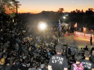 Φωτογραφία για Χιλιάδες κόσμου στη γιορτή της Χρυσής Αυγής στο Γουδί..Φώτο