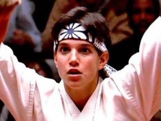 Φωτογραφία για Δείτε πώς είναι σήμερα μετά από 28 χρόνια το παιδί από το «Karate Kid»!