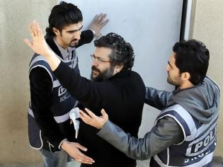 Φωτογραφία για Τουρκία: Η κυβέρνηση έχει στείλει στο κελί 61 δημοσιογράφους Εκστρατεία εκφοβισμού των μέσων ενημέρωσης πραγματοποιείται στη χώρα
