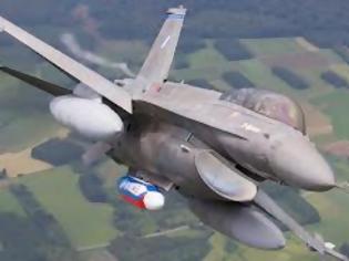 Φωτογραφία για To F-16 της Ομάδος ΖΕΥΣ χτυπάει'' και σκορπά ρίγη συγκίνησης στους Θεσσαλονικείς