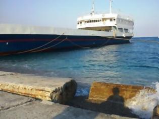 Φωτογραφία για Πάτρα: Μάχη για να δέσουν στη δεξιά προβλήτα του Ρίου δίνουν οι πλοίαρχοι των τοπικών ferries - Δείτε φωτό