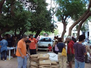 Φωτογραφία για Κίνηση «Χωρίς Μεσάζοντες» στη Κρήτη. Μοίρασαν 6 τόνους τροφίμων σε 200 οικογένειες