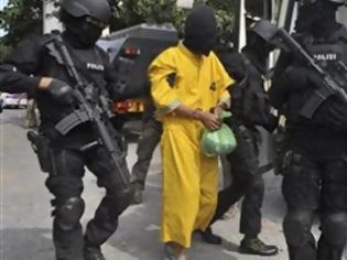 Φωτογραφία για Ινδονησία: Σύλληψη υπόπτων για σχεδιασμό τρομοκρατικών επιθέσεων