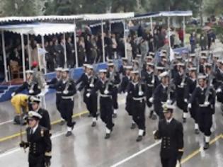 Φωτογραφία για Σε εξέλιξη η στρατιωτική παρέλαση στη Θεσσαλονίκη