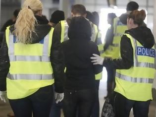 Φωτογραφία για Απελάθηκαν άλλοι 33 αλλοδαποί