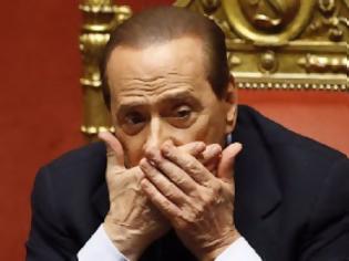 Φωτογραφία για «Μπουρλότο» στην πολιτική σκηνή της Ιταλίας απειλεί να ρίξει ο Μπερλουσκόνι
