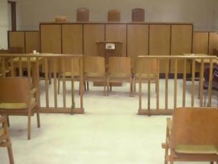 Φωτογραφία για Καμπάνα στον ... χαρισματικό Ηρακλειώτη απατεώνα που εξαπατούσε τον κόσμο