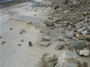 Φωτογραφία για Αιτωλ/νία: Βροχή από πέτρες στην Αντιρρίου - Ιωαννίνων