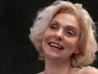 Φωτογραφία για Ναταλία Τσαλίκη: «Δεν είναι κλίκες αν κάποιοι καλλιτέχνες μιλούν την ίδια “γλώσσα”»