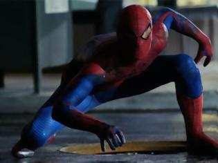 Φωτογραφία για Ληστές ντυμένοι spiderman απείλησαν έγκυο, στο κέντρο των Ιωαννίνων!