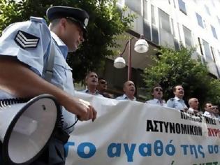 Φωτογραφία για ΣΤΟΥΣ ΔΡΟΜΟΥΣ ΟΙ ΕΝΣΤΟΛΟΙ ΓΙΑ ΤΙΣ ΠΕΡΙΚΟΠΕΣ ΣΤΟΥΣ ΜΙΣΘΟΥΣ ΤΟΥΣ