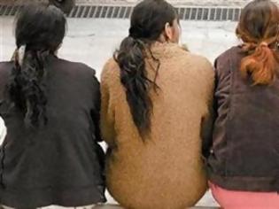 Φωτογραφία για Αγρίνιο: Νεαρές ρομά πιάστηκαν να κλέβουν πιάτα από κατάστημα
