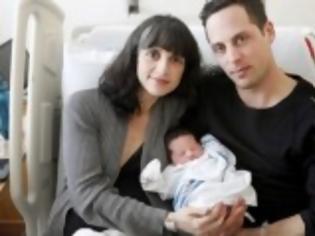 Φωτογραφία για Δείτε:Η Ελληνίδα που γέννησε μωρό σε ταξί στην Νέα Υόρκη!!!(Video)