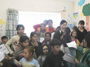 Φωτογραφία για Απίστευτο! Γονείς στο Χαλάνδρι ψήφισαν να αποκλειστούν Ρομά μαθητές
