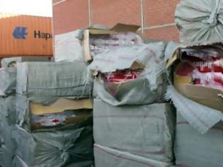 Φωτογραφία για Πάτρα: Κατασχέθηκαν 445 πακέτα λαθραίων τσιγάρων - Συνελήφθησαν δύο αλλοδαποί