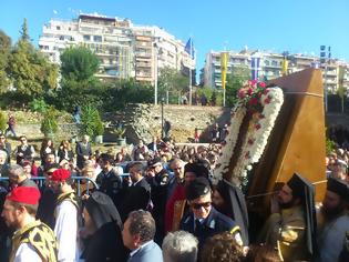 Φωτογραφία για 2149 - Η Ιερά Εικόνα ΑΞΙΟΝ ΕΣΤΙ απεχώρησε από τη Θεσσαλονίκη