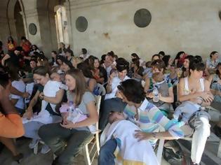 Φωτογραφία για Ομαδικός θηλασμός από μητέρες στην Κρήτη