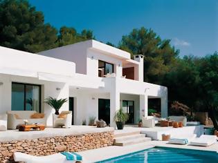 Φωτογραφία για Εντυπωσιακό μεσογειακό σπίτι στην Ibiza