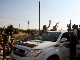 Φωτογραφία για Οι Σύριοι αντάρτες οργάνωσαν χωριστή ταξιαρχία από Παλαιστίνιους