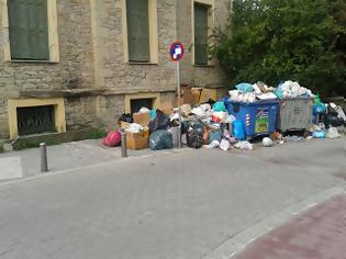Φωτογραφία για Πνίγεται στα σκουπίδια η πόλη των Τρικάλων …