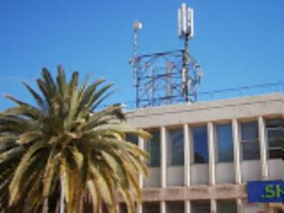 Φωτογραφία για Αποξήλωση κεραίας κινητής τηλεφωνίας ΟΤΕ στο κέντρο του Αλμυρού