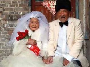 Φωτογραφία για Έβγαλαν τις φωτογραφίες του γάμου 88 χρόνια μετά