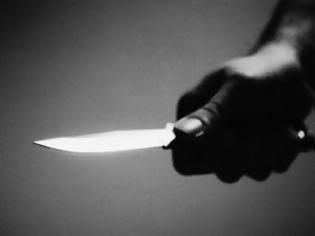 Φωτογραφία για Κορινθία: Τρεις κουκουλοφόροι λήστεψαν οικία με την απειλή μαχαιριού
