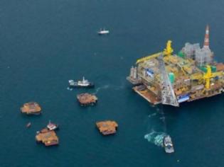Φωτογραφία για Πιάνει λιμάνι το σκάφος που θα ερευνήσει για πετρέλαιο στην Κρήτη