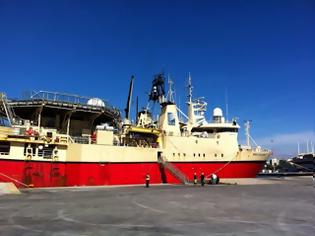 Φωτογραφία για Πάτρα: Στο παλιό λιμάνι το Νορβηγικό πλοίο Nordic Explorer - Ξεκινούν οι έρευνες για το πετρέλαιο - Παρών ο Υπουργός Περιβάλλοντος