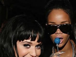 Φωτογραφία για Rihanna- Katy Perry: το ιστορικό μίας φιλίας που κατέληξε σε μαλλιοτράβηγμα