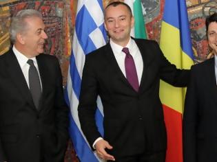 Φωτογραφία για Τριμερής συνάντηση των υπουργών Εξωτερικών Ελλάδας, Βουλγαρίας και Ρουμανίας για τη διαμόρφωση της κοινής ευρωπαϊκής πολιτικής