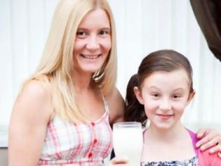 Φωτογραφία για 9χρονη Βρετανίδα είναι υποχρεωμένη να τρώει καθημερινά γλυκά για να μην πεθάνει