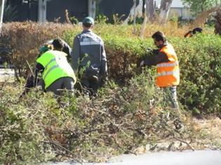 Φωτογραφία για Ανάπλαση των νησίδων στη Γλυφάδα