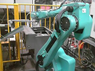 Φωτογραφία για Η Foxconn αντικαθιστά τους εργάτες με ρομπότ