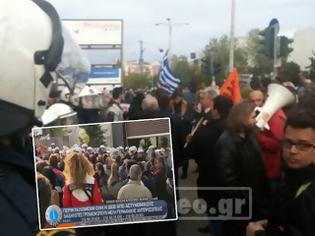Φωτογραφία για Θεσσαλονίκη: Διαδηλωτές επιτέθηκαν σε Γερμανούς συνέδρους