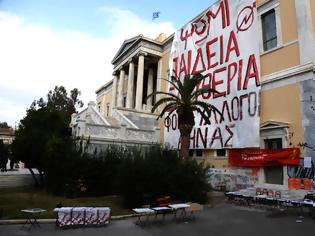 Φωτογραφία για Πολυτεχνείο, μεταπολίτευση και δημοκρατία