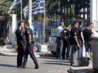 Φωτογραφία για Βρέθηκαν οι δολοφόνοι του φαρμακοποιού στου Ρέντη ....3 Αλβανοί και 3 Έλληνες οι δράστες.
