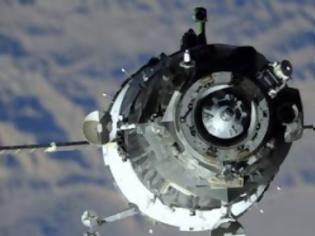 Φωτογραφία για Ο Διεθνής Διαστημικός Σταθμός απειλείται από διαστημικά απορρίμματα
