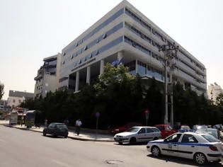 Φωτογραφία για Οκτώ πολιτικοί ελέγχονται από το ΣΔΟΕ! Ανάμεσά τους 2 νυν βουλευτές!