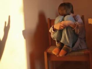 Φωτογραφία για Πάτρα: Πέντε παιδιά το μήνα, σεξουαλικά και σωματικά κακοποιημένα!