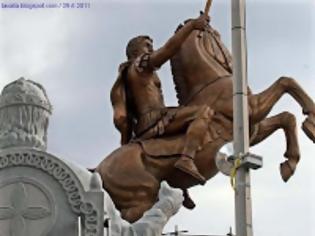 Φωτογραφία για Αντιπολίτευση FYROM: Θα καταστρέψουμε τα αγάλματα του Γκρούεφσκι..Βίντεο.