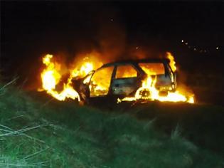 Φωτογραφία για Κάηκε αυτοκίνητο στην Άρτα